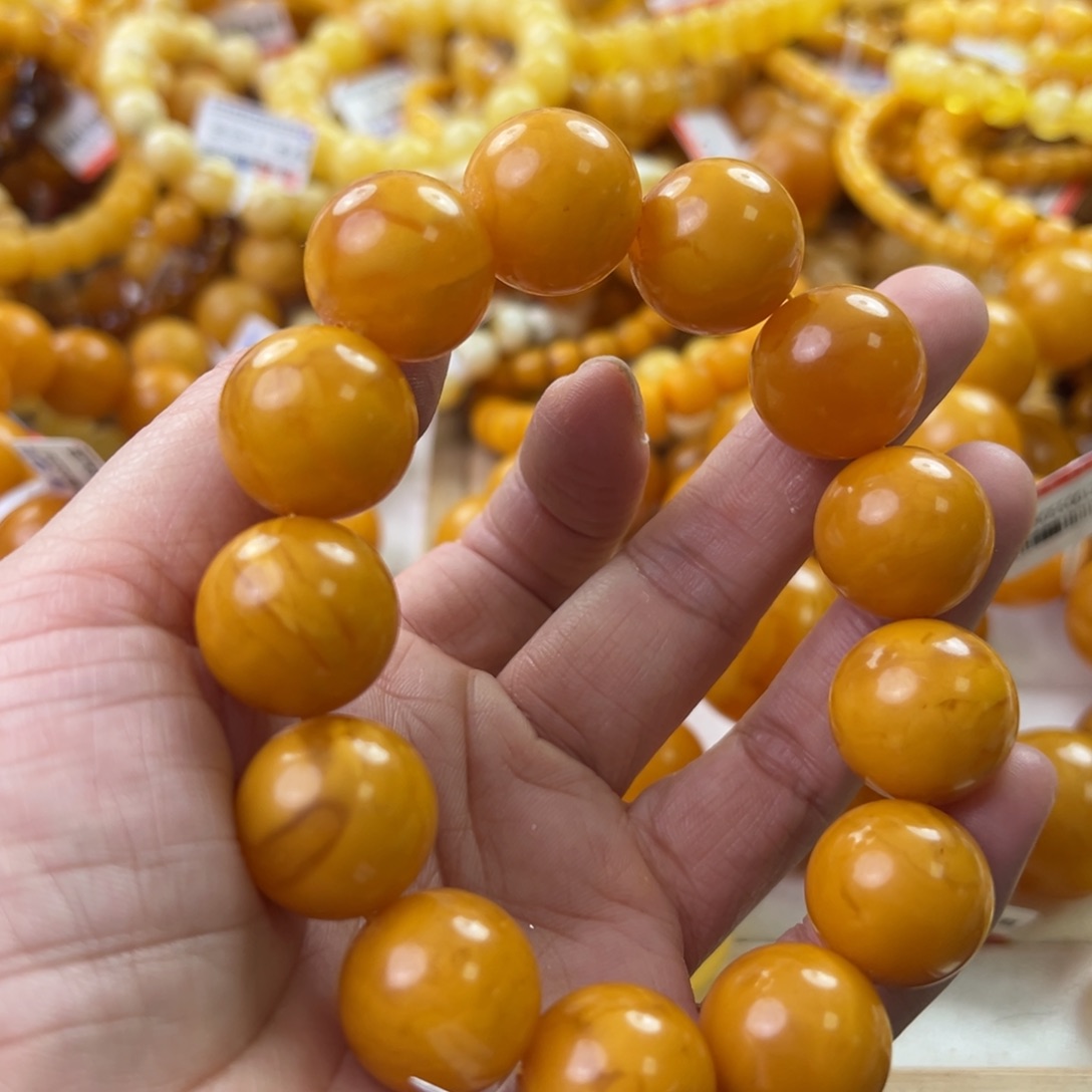 琥珀珠宝奇石未镶嵌