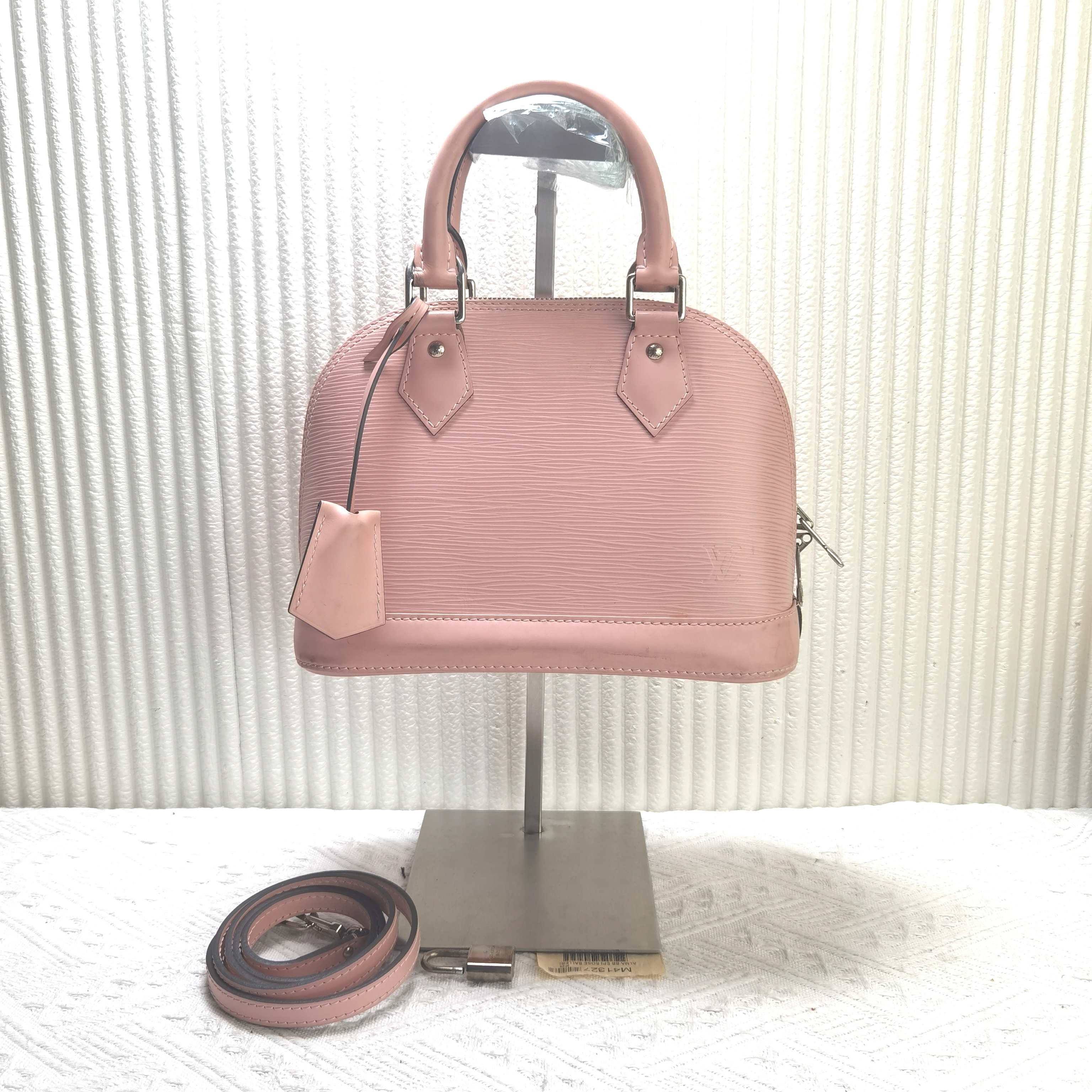 95新 LouisVuitton/路易威登 lv粉色水波纹贝壳bb15年 