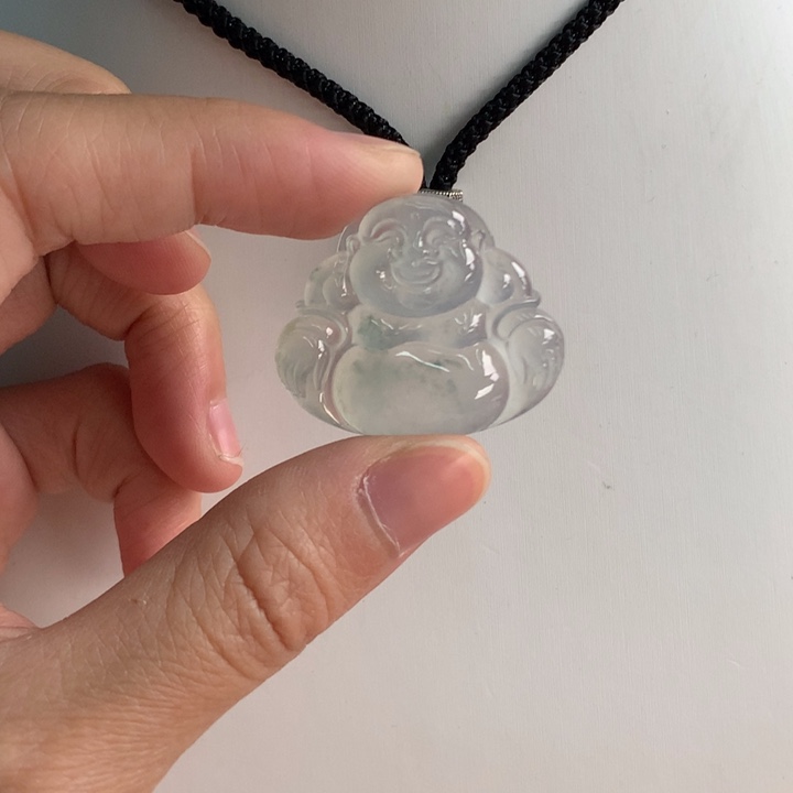 翡翠挂件未镶嵌….