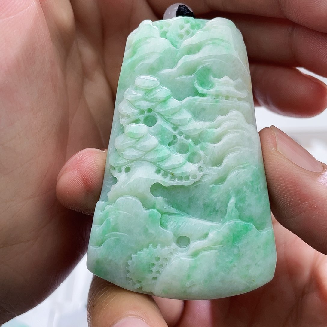 颈饰未镶嵌翡翠翡翠