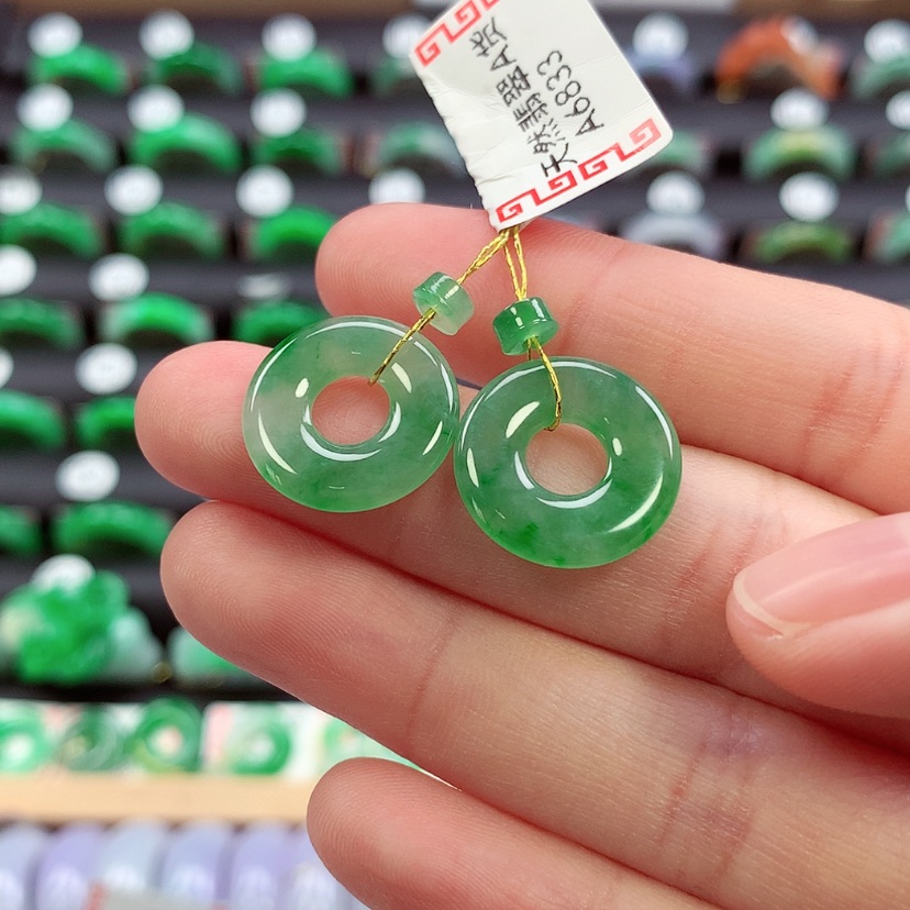 【闪购商品】未镶嵌戒指翡翠甜甜圈一对
