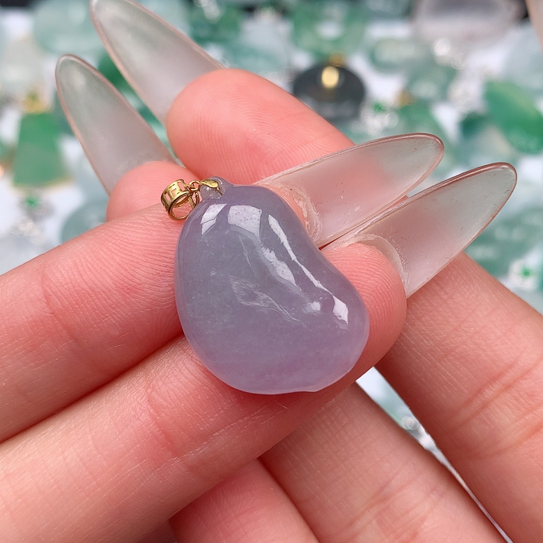 翡翠颈饰18K金镶嵌瓜