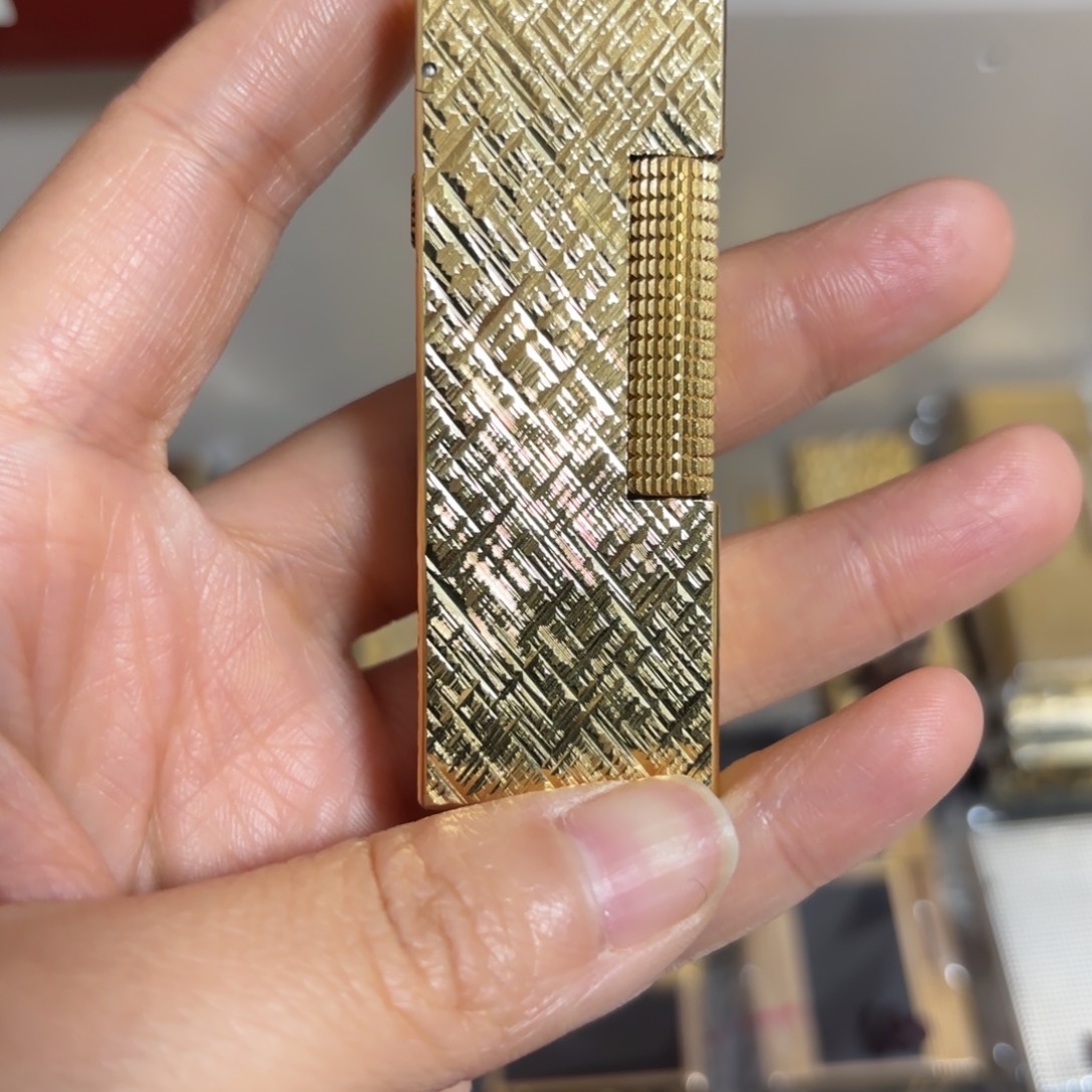 都登卡中古打火机