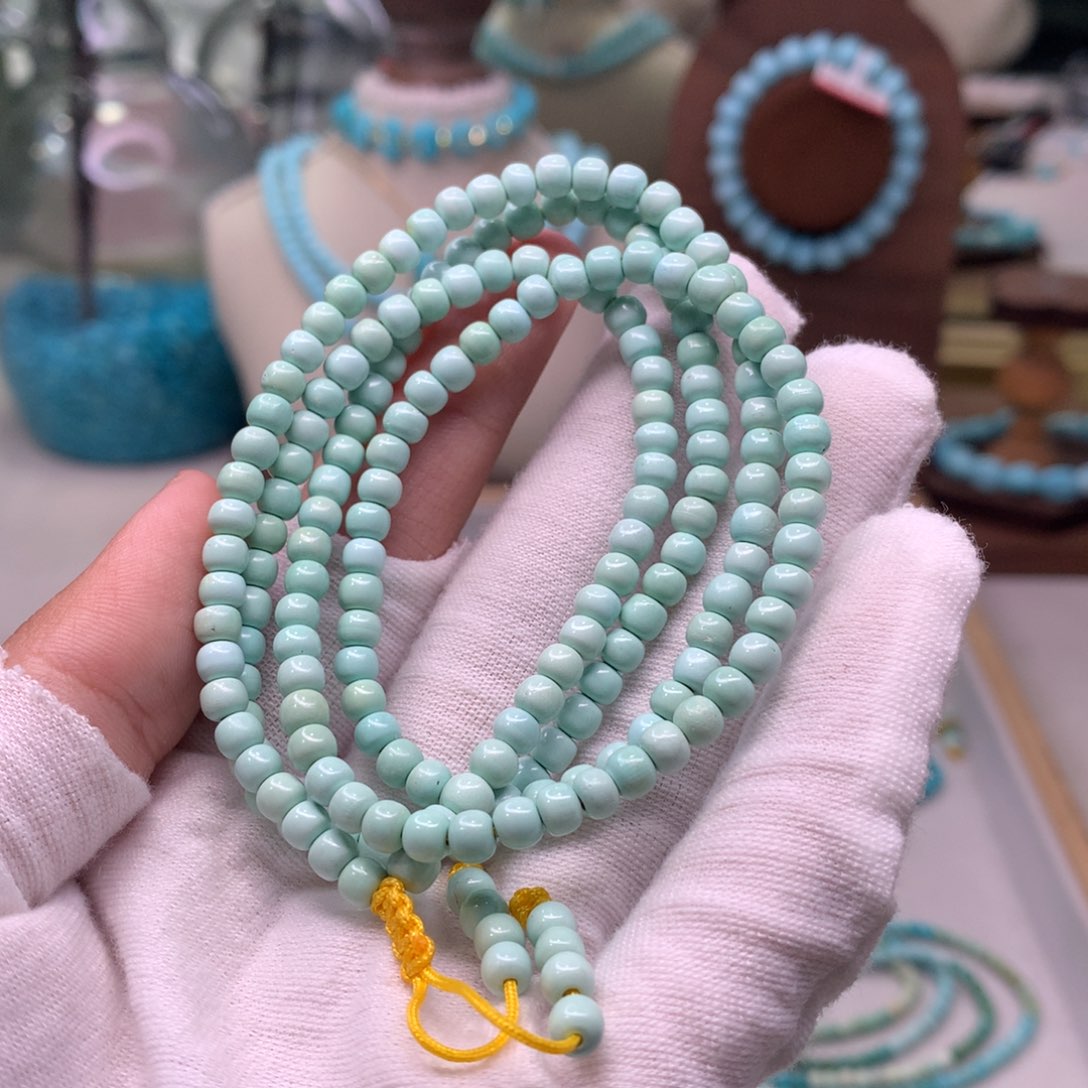 绿松石配饰未镶嵌