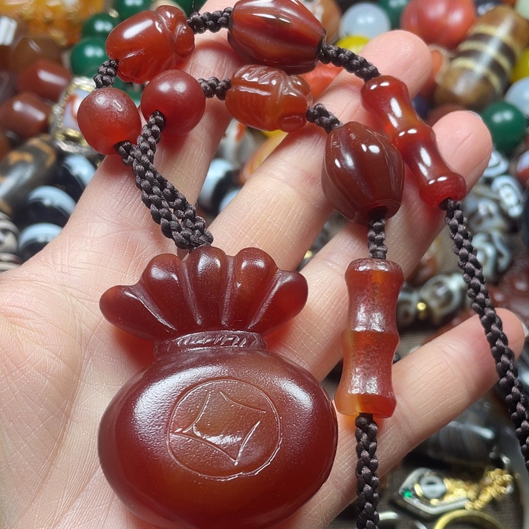 玛瑙/玉髓未镶嵌挂件