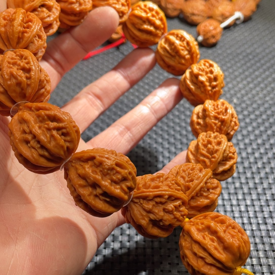 文玩核桃手串核桃