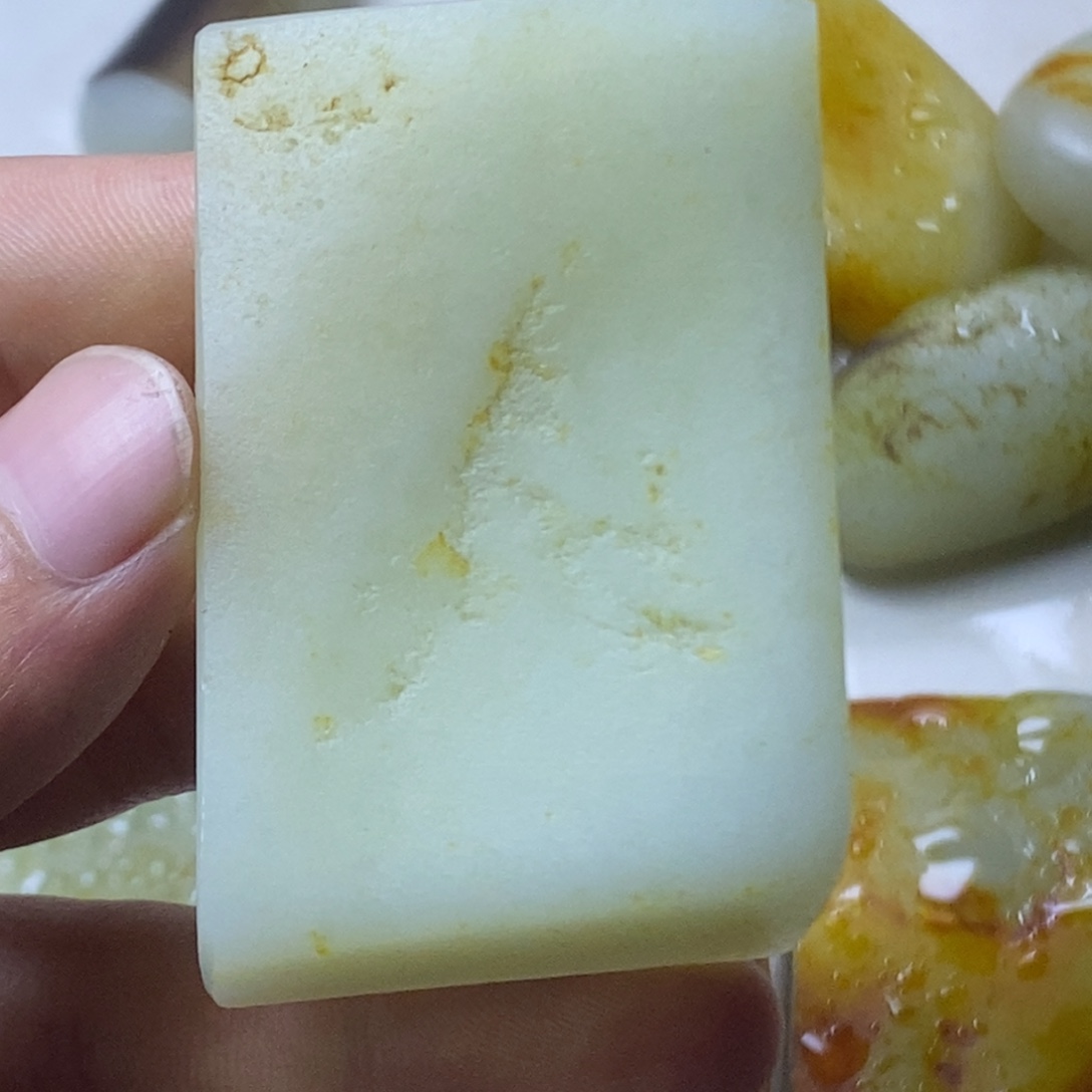 飞***鸣定制未镶嵌定制和田玉