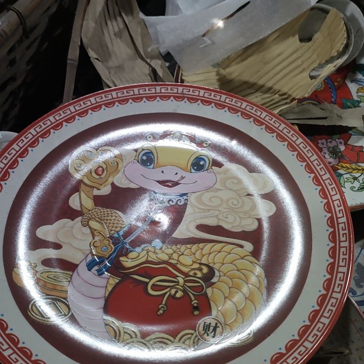 摆件陶瓷盘子碗啥都有