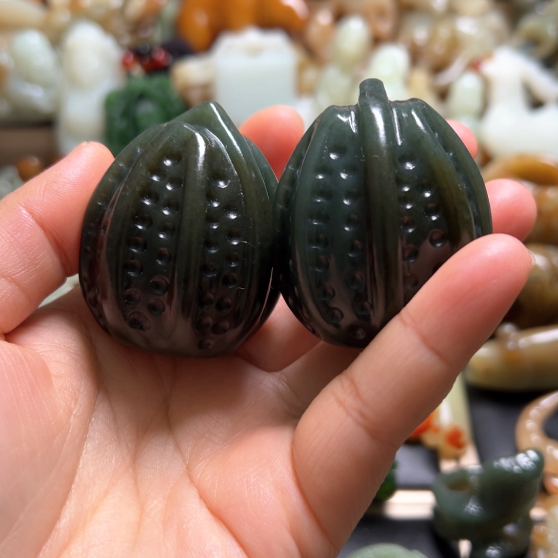 和田玉（糖玉）颈饰未镶嵌