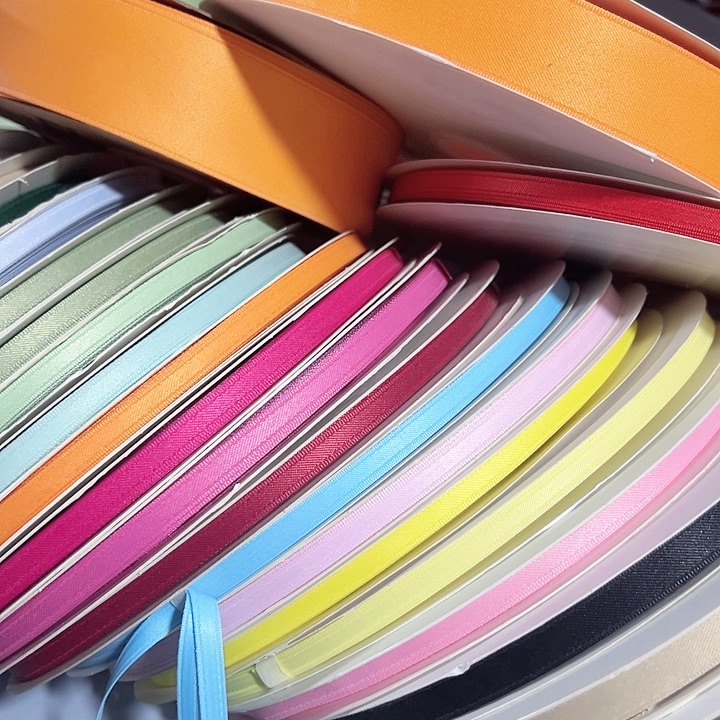 鑫***工特价棉带橘色2.5的25码，0.6的100码材料