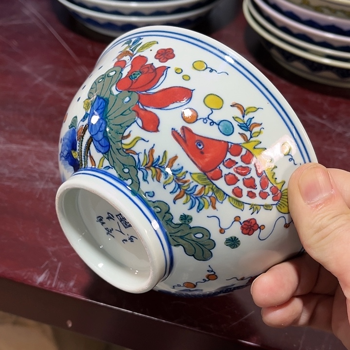 瓷片//////直径15厘米。绿。