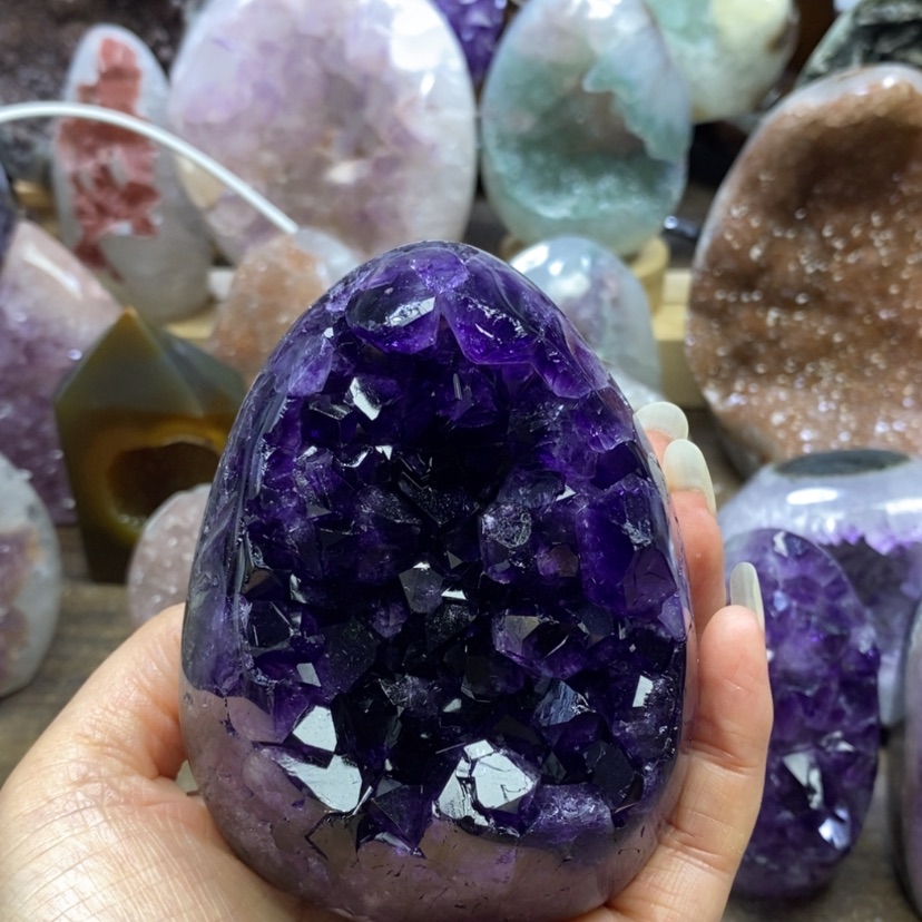 【闪购商品】未镶嵌大型摆件（非配饰）紫晶鱼**子