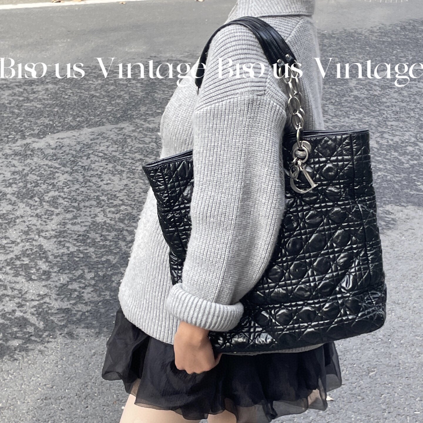 95新 DIOR/迪奥 迪奥 漆皮 银扣 单肩购物袋