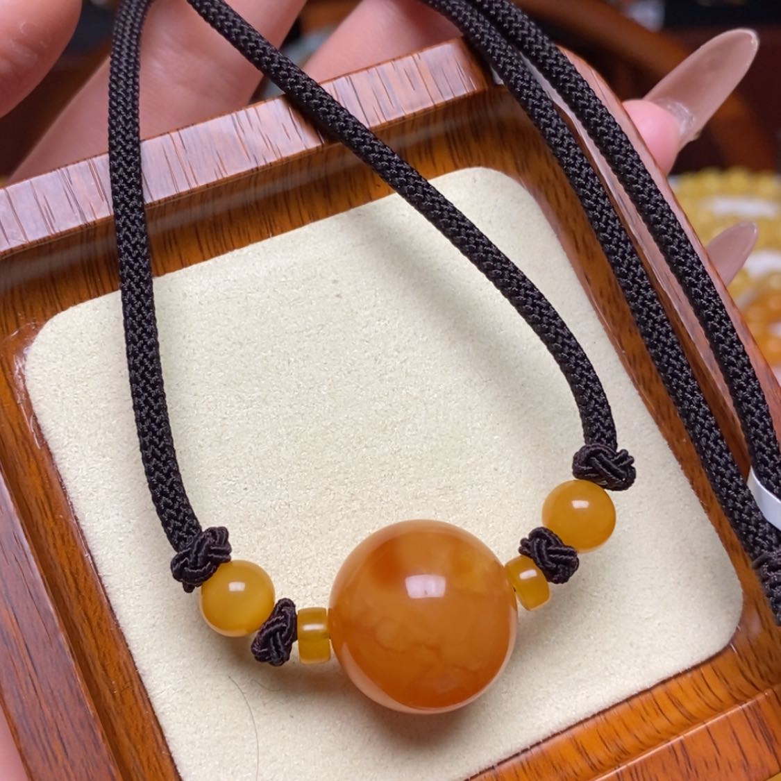 【闪购商品】蜜蜡颈饰未镶嵌项链