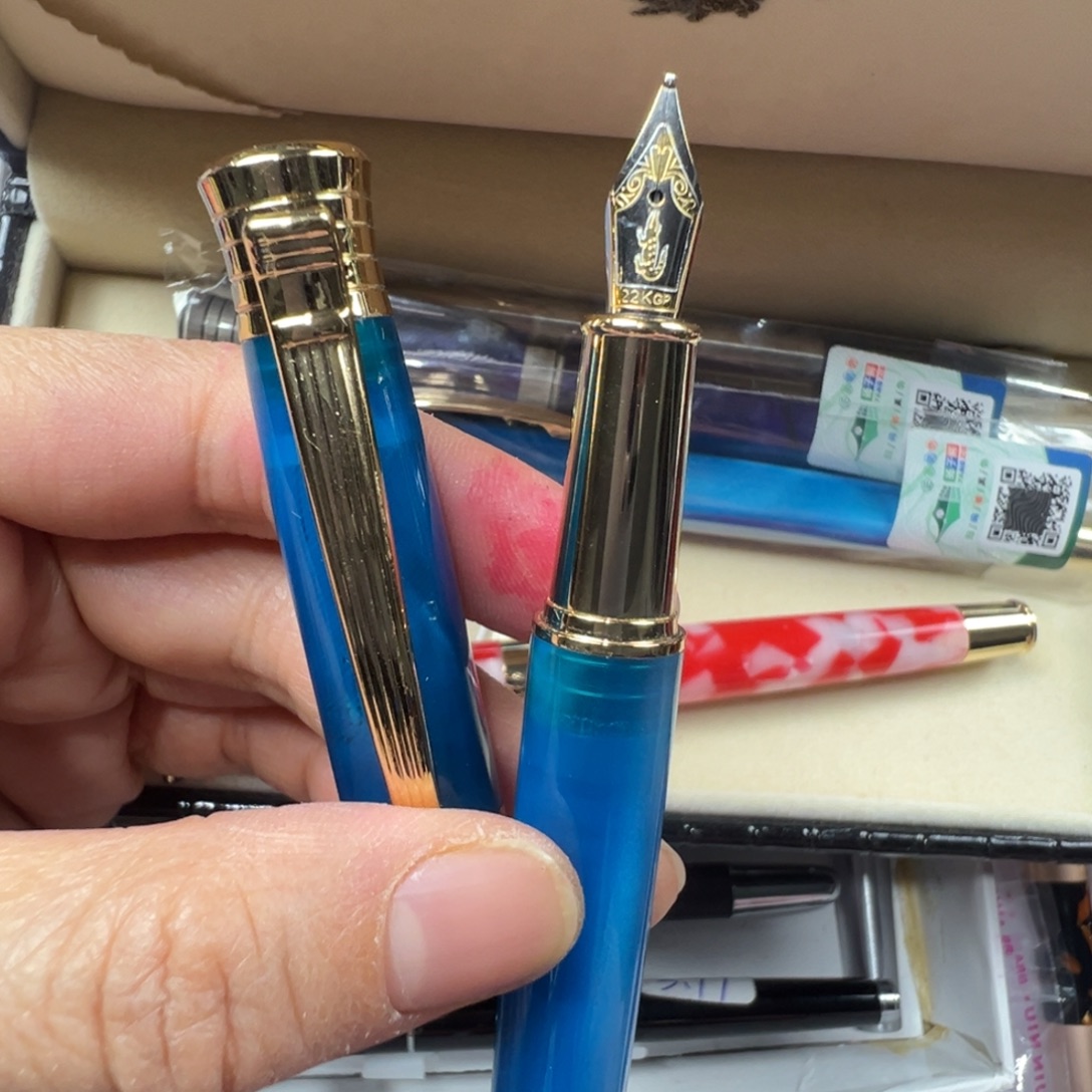 便携式扬子鳄996蓝色带盒子礼品笔