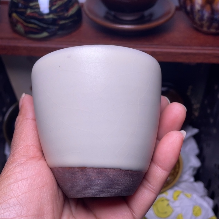 茶盏你自己看见我没