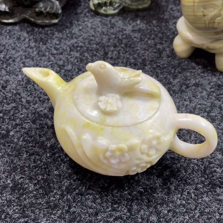 老***伍玉玉壶瑕疵处理摆件