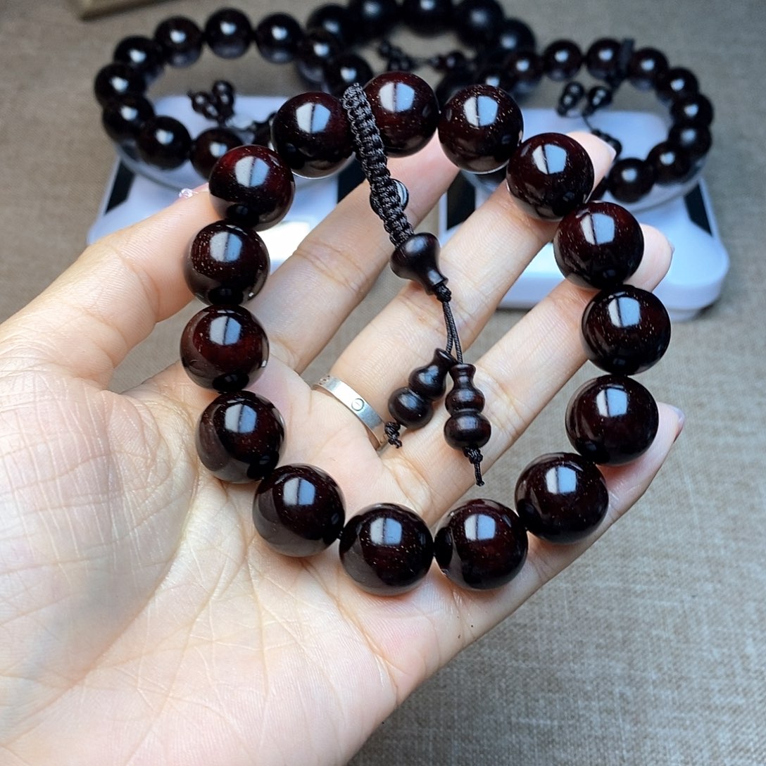 檀香紫檀（小叶紫檀）1.5满星