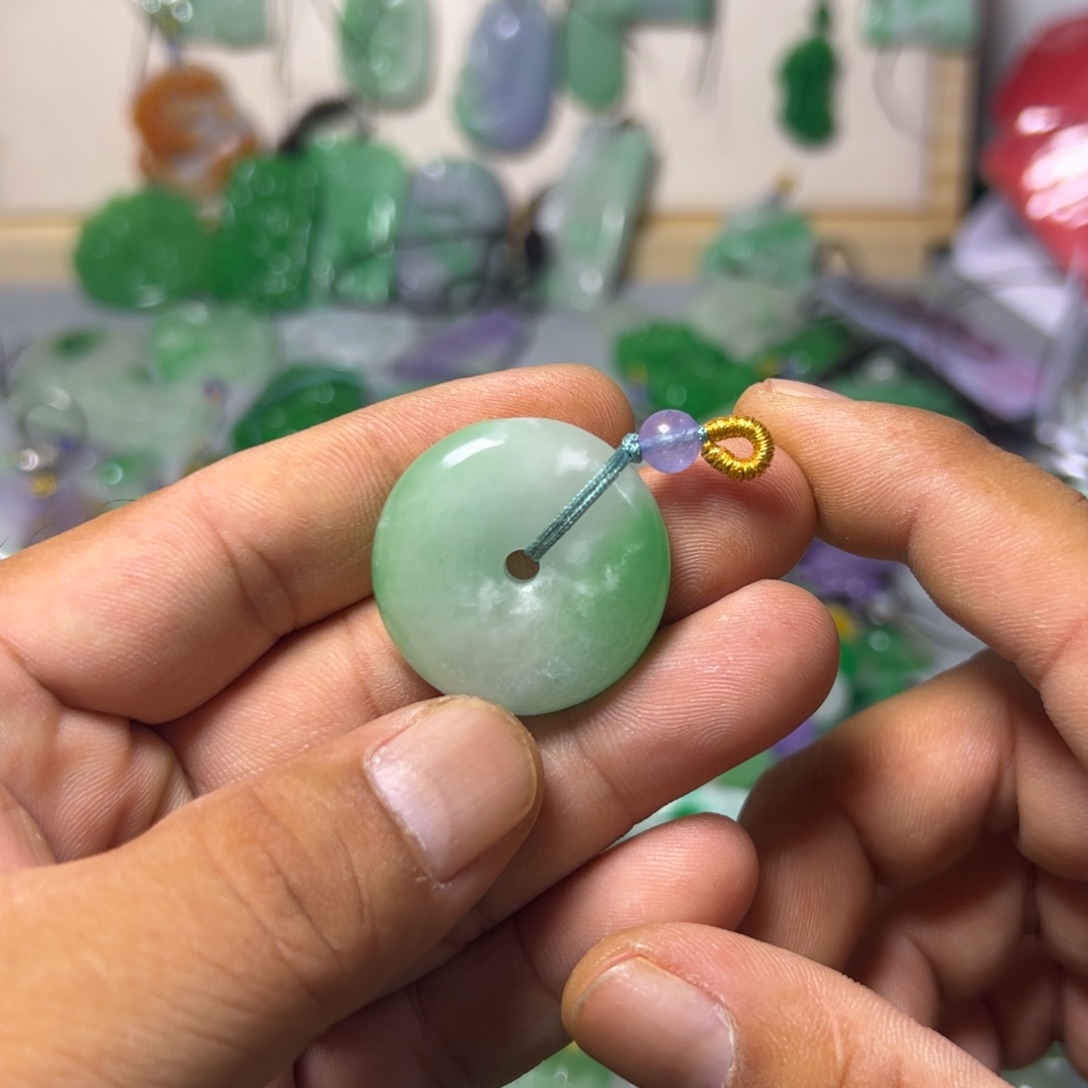 白玉菩提吊坠吊坠不退不换