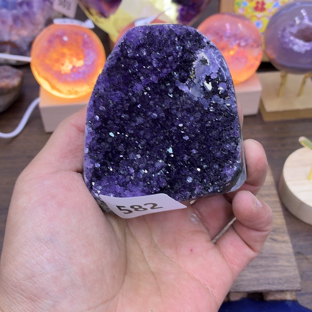 未镶嵌紫晶大型摆件（非配饰）