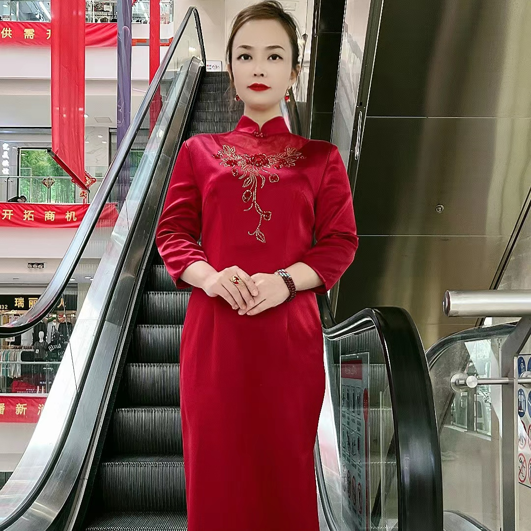 依诺011 醋酸连衣裙