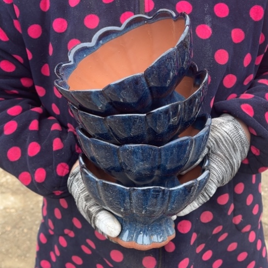 红陶口15高10瑕疵