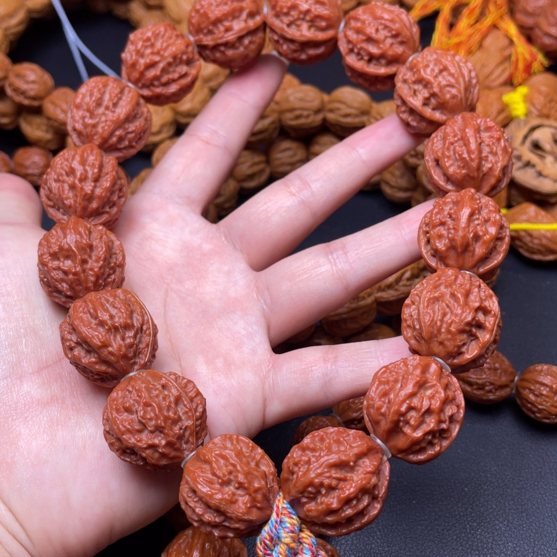 文玩核桃手串龙脊八棱手持