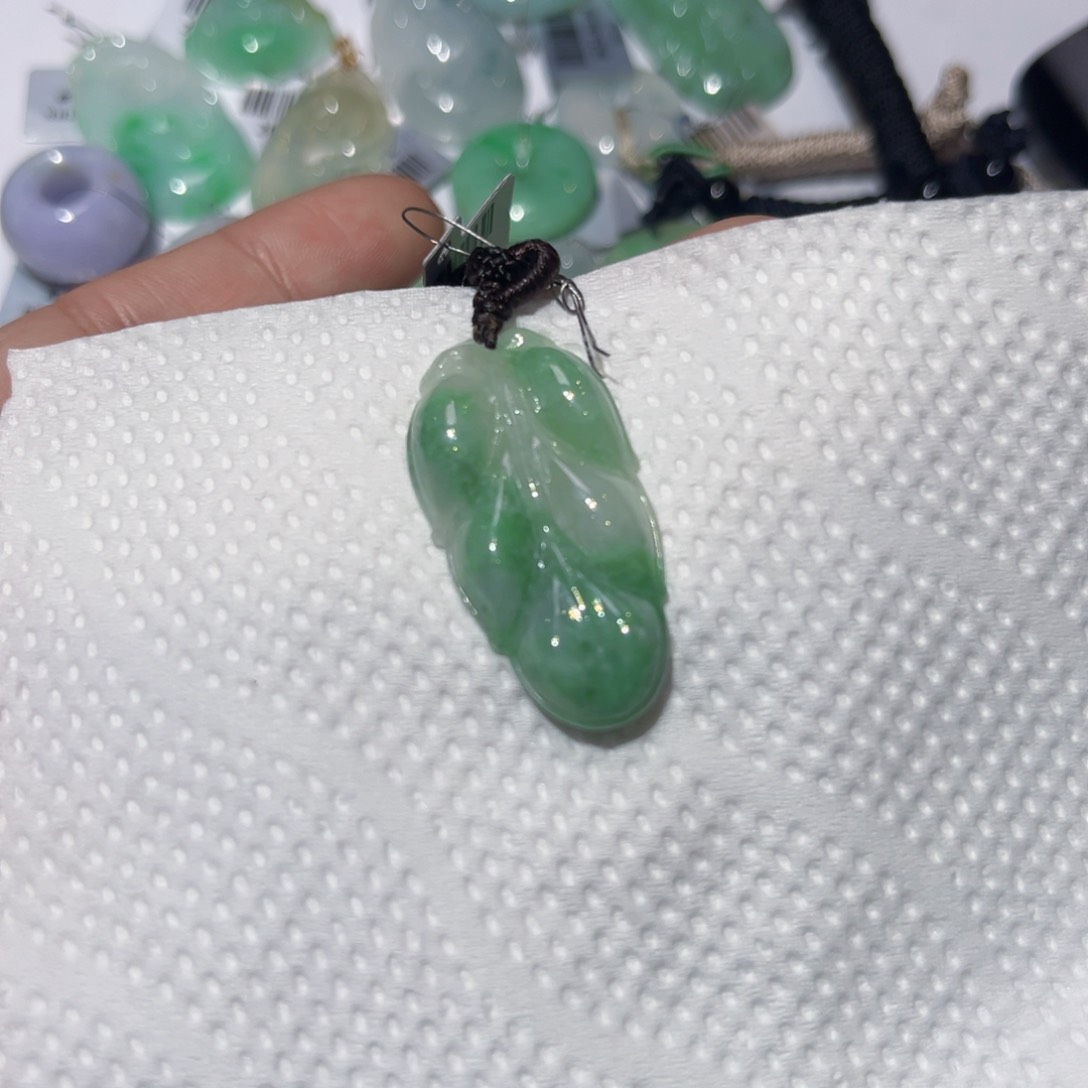 翡翠颈饰未镶嵌天然翡翠A货