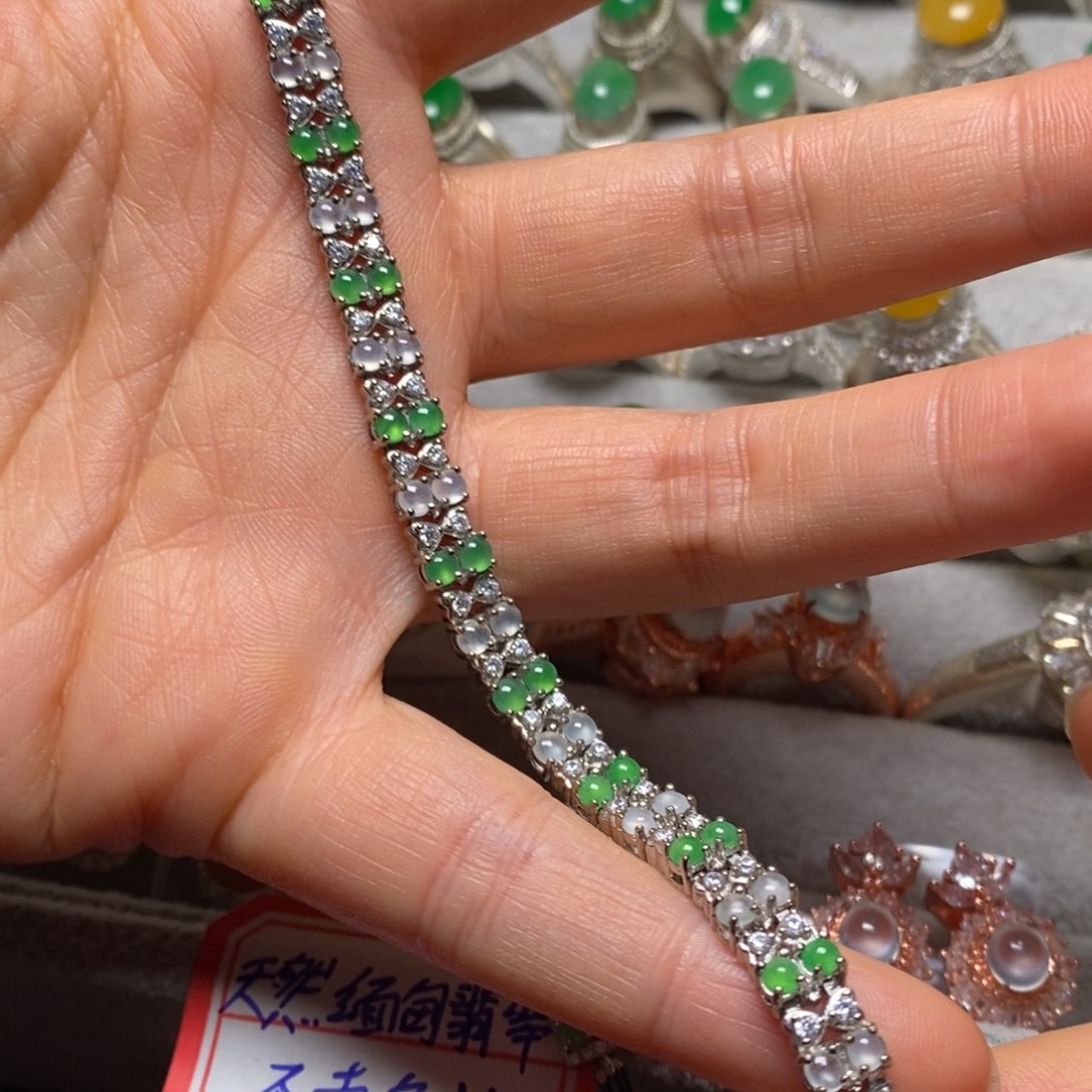 翡翠手链未镶嵌手链