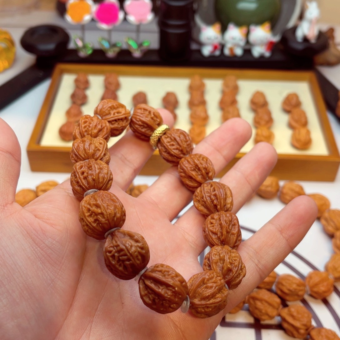 文玩核桃手串干*蛤蟆头