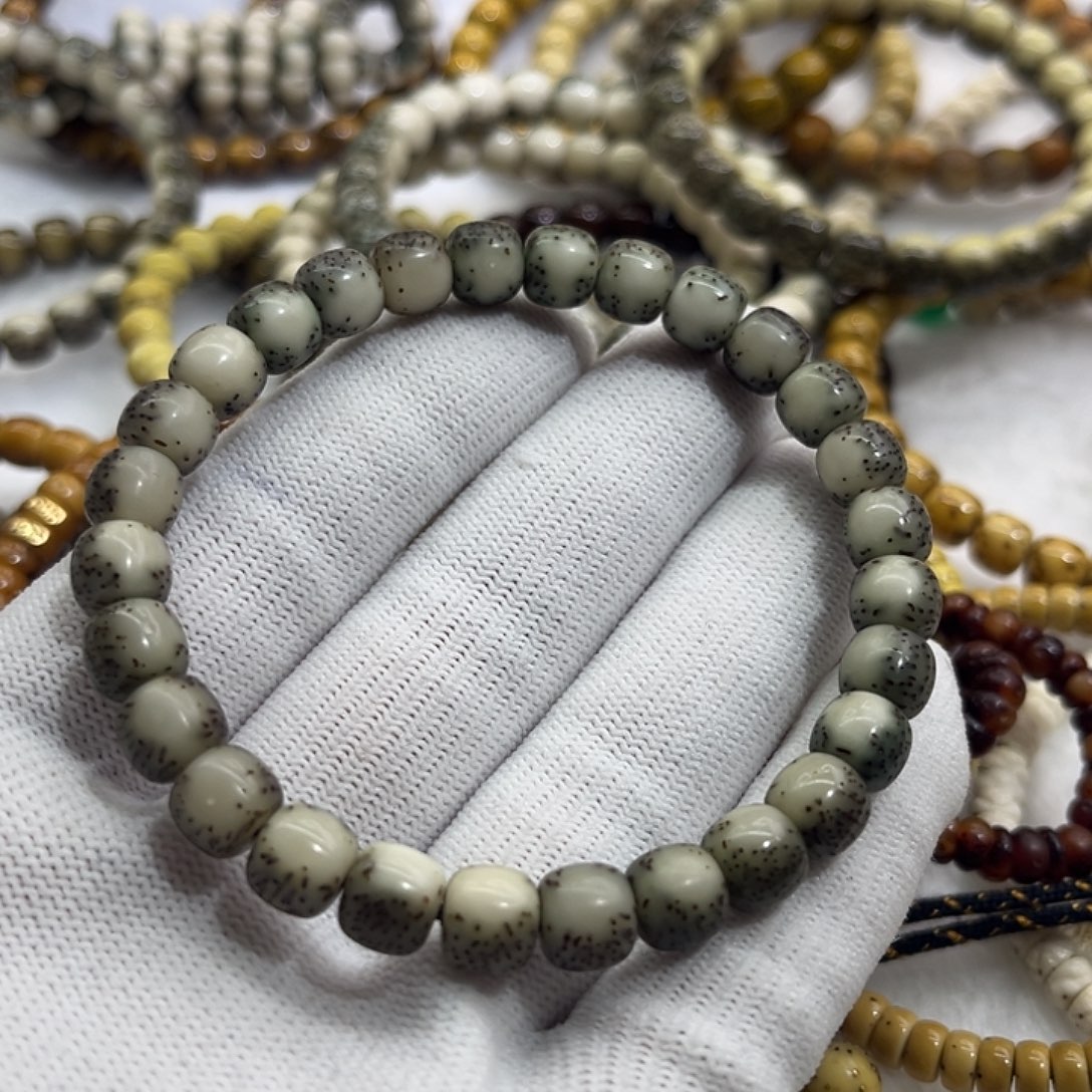 星月菩提吊坠重****店河豚