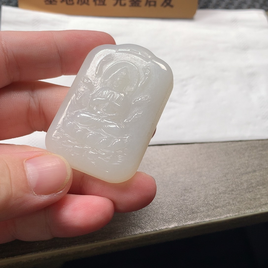 颈饰未镶嵌和田玉千手