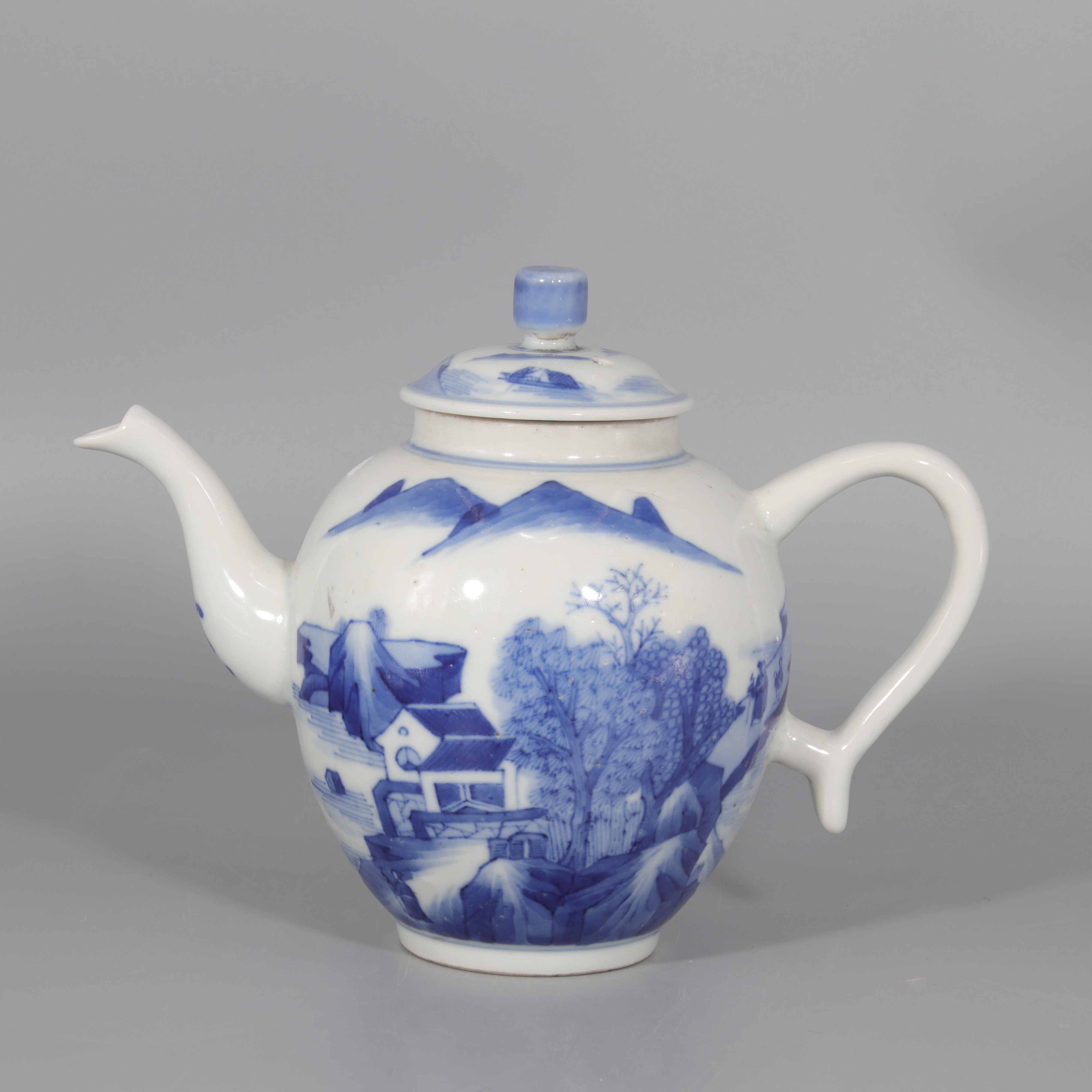 青花山水纹执壶 H412-240