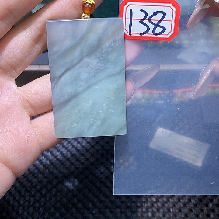 和田玉和田玉边角料随机发未镶嵌