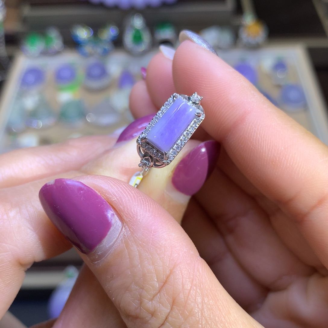 翡翠颈饰银S925镶嵌翡翠