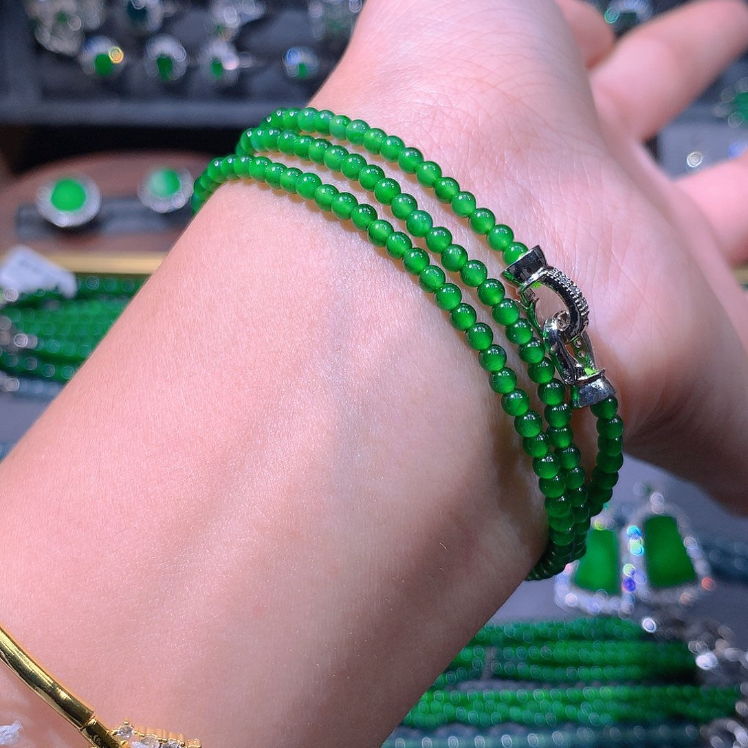 翡翠戒指未镶嵌天然翡翠