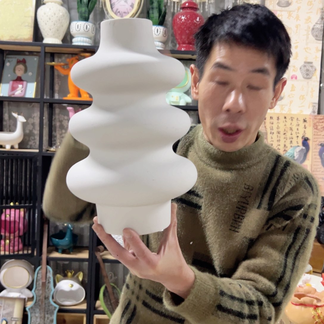 陶红陶红陶红陶红陶三圈花瓶