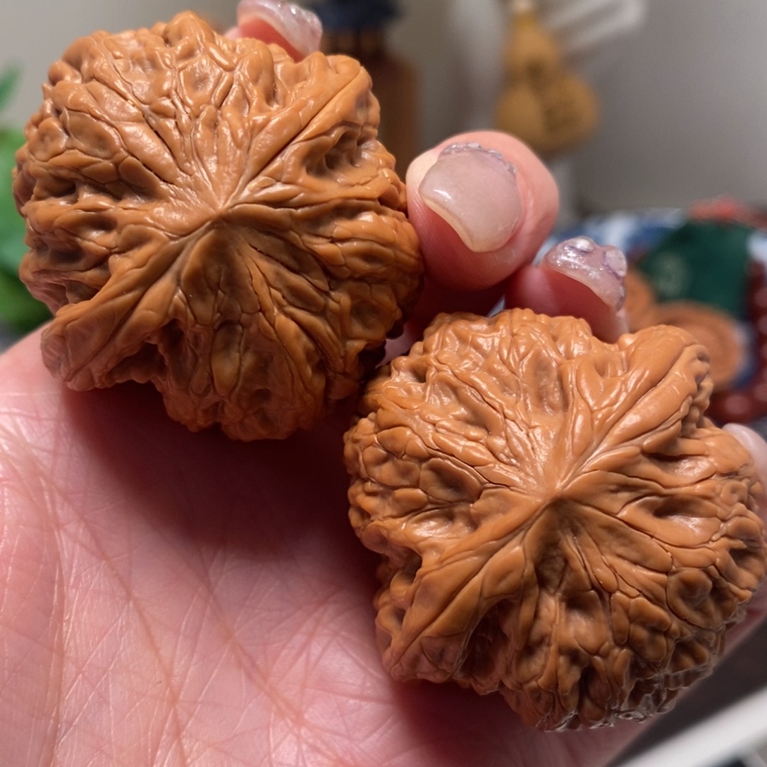 ****阳把件文玩核桃铁锤妹妹