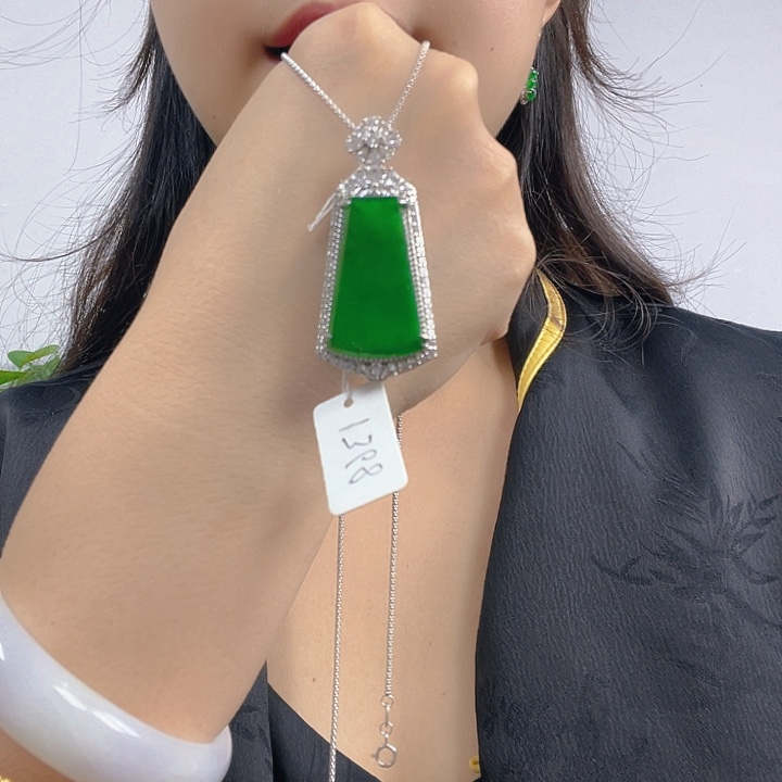 翡翠银S925镶嵌吊坠(不含链)