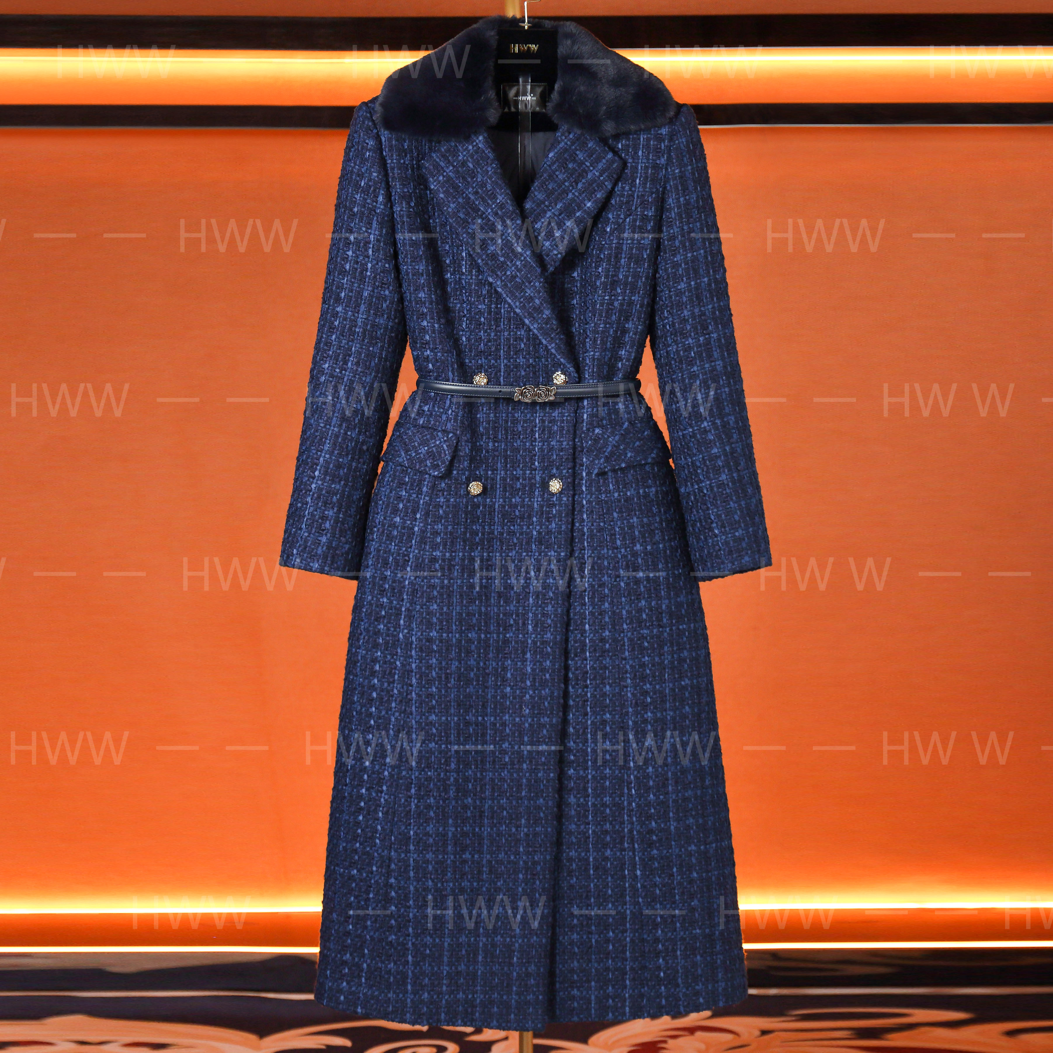 HWW白鹅绒冬季轻奢气质时尚经典设计师收腰显瘦羽绒服DHZFF405977