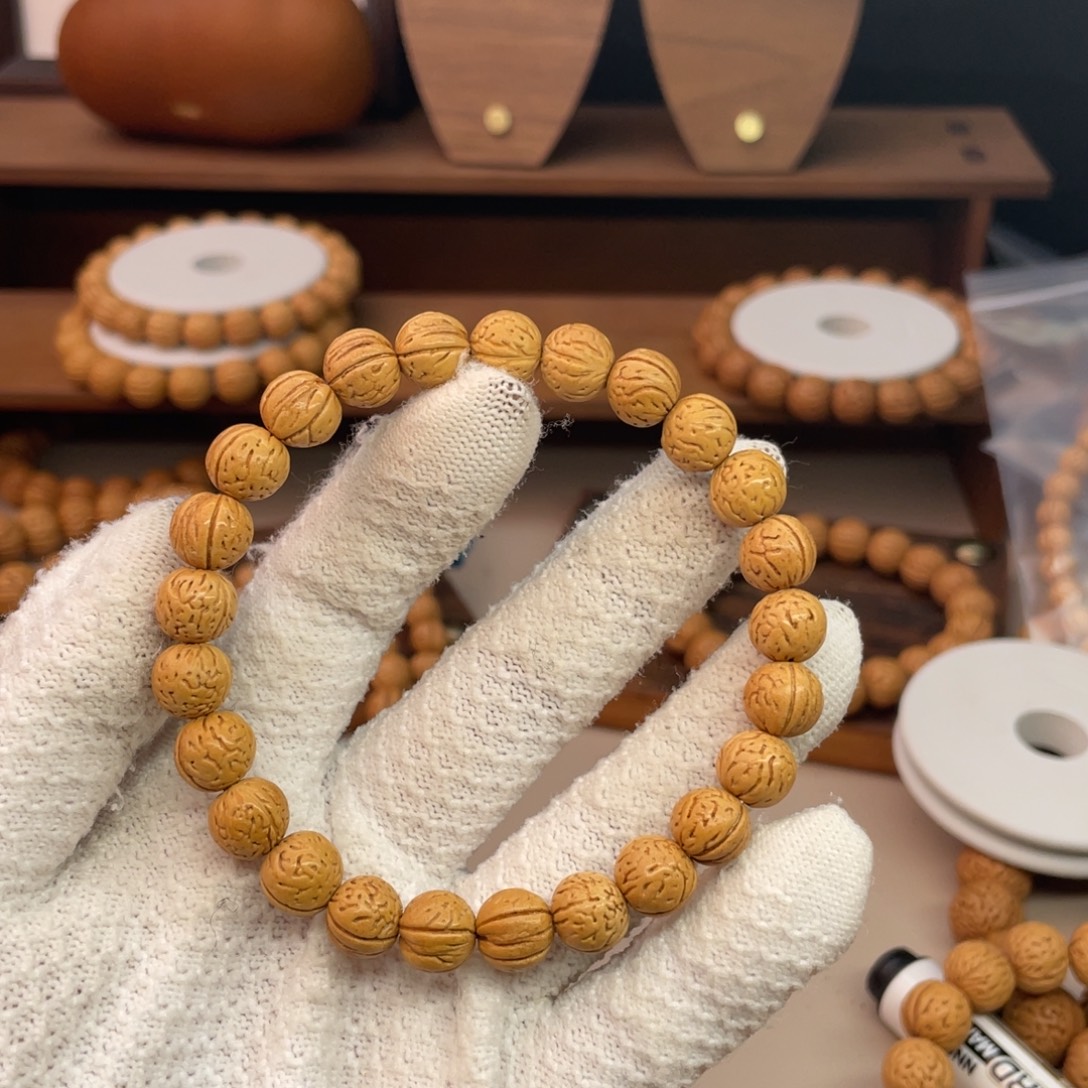 屁***睡吊坠桃核东北宽脐