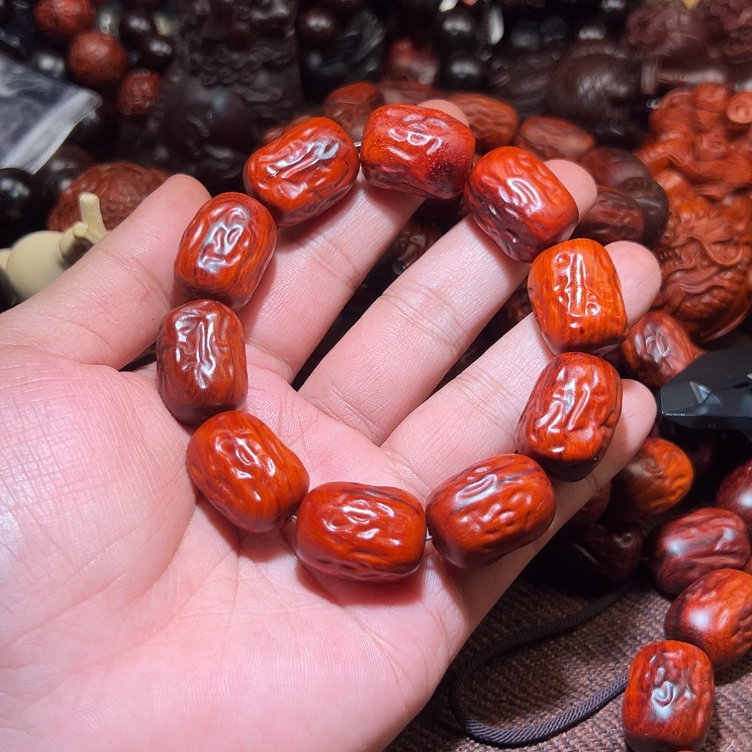 无事牌檀香紫檀（小叶紫檀）