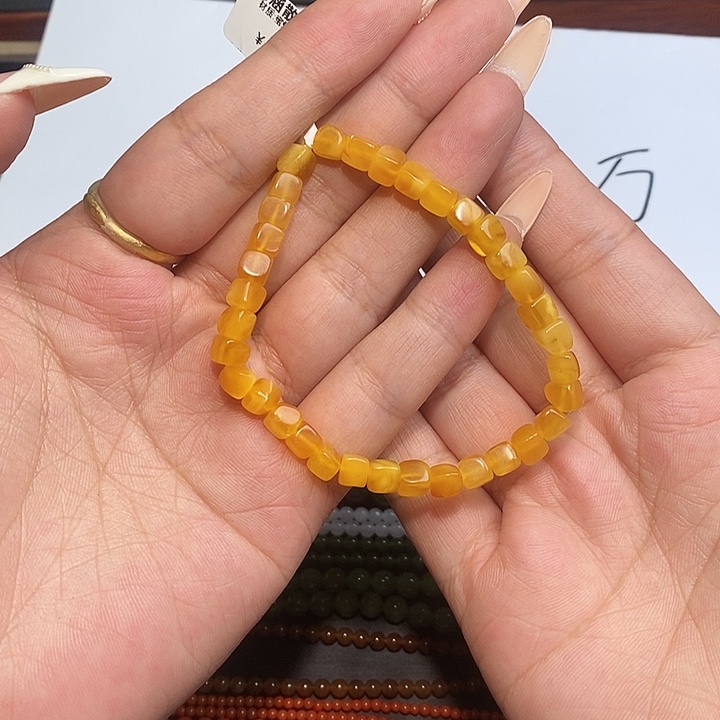 未镶嵌蜜蜡手链卡6红皮蜜蜡方糖
