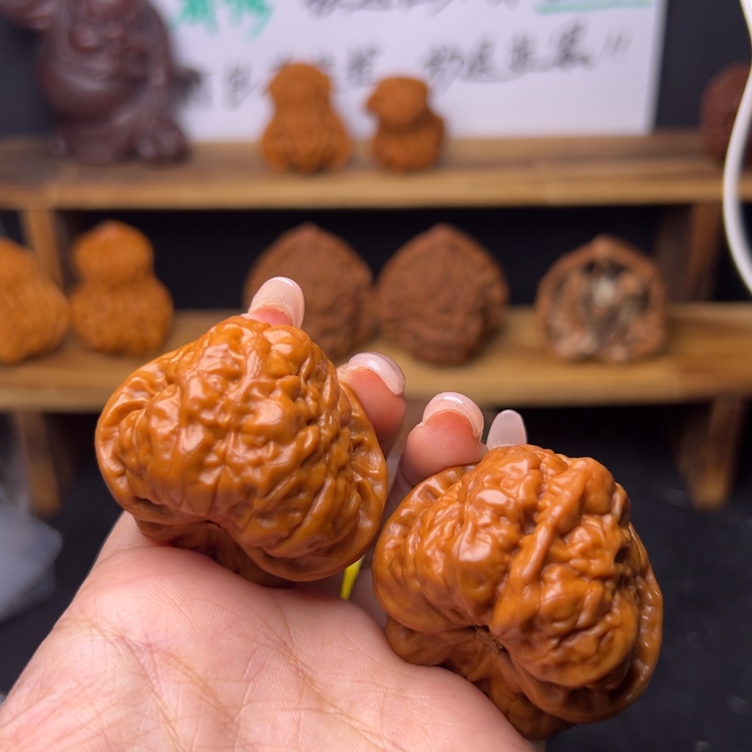 断***点吊坠桃核蛤蟆头福利