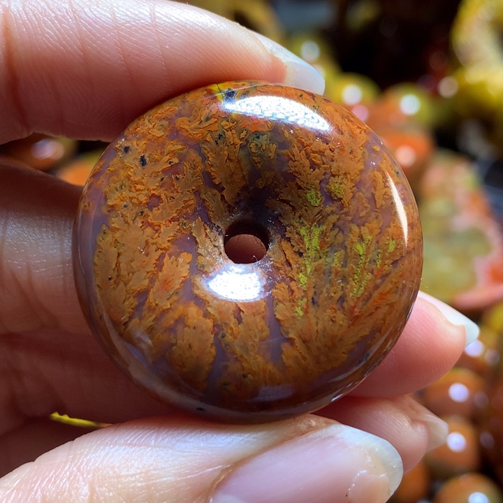 玛瑙/玉髓战国红吊坠未镶嵌