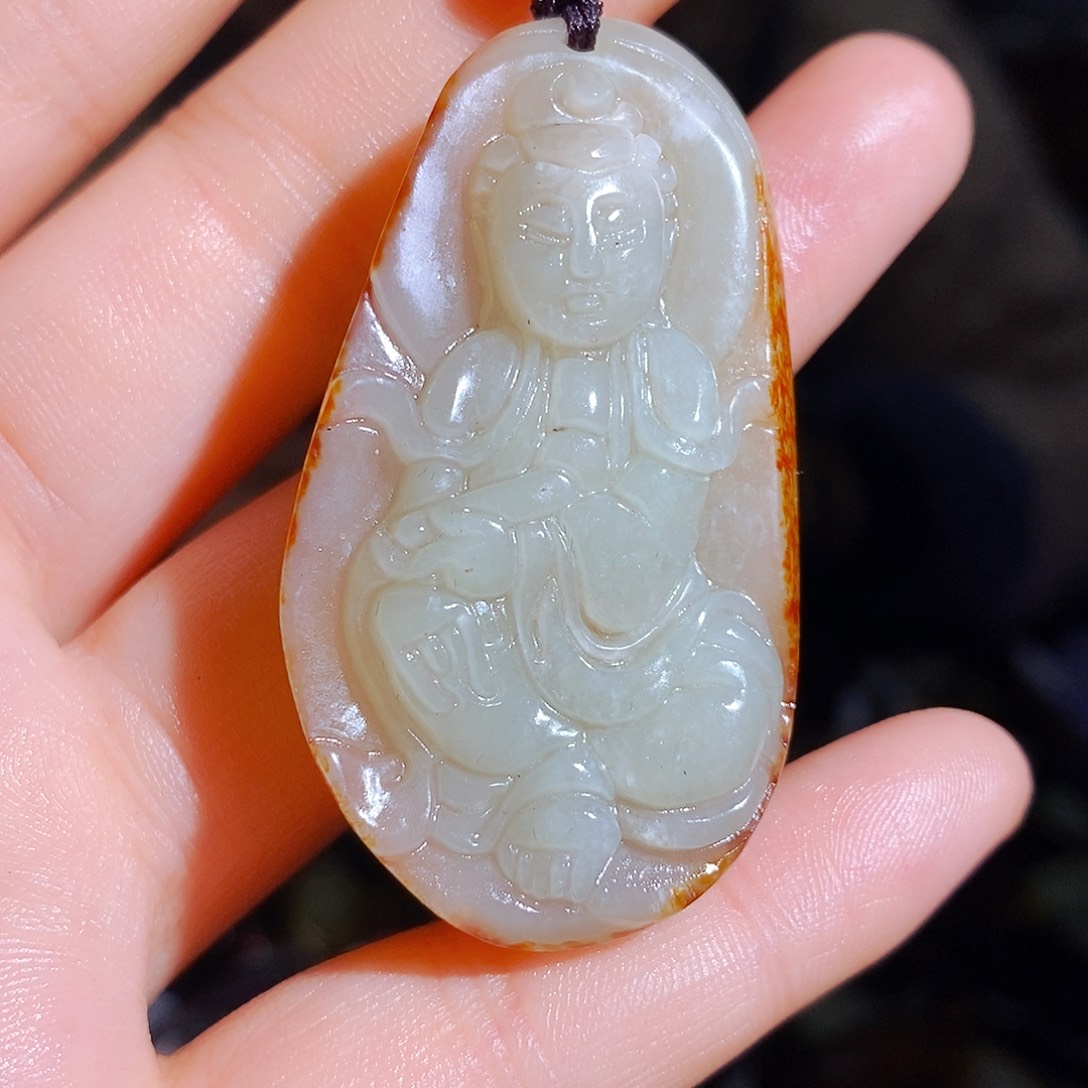 和田玉颈饰未镶嵌