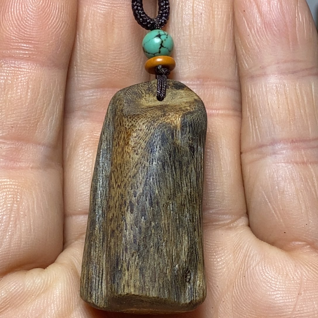 沉香碎屑沉香随形