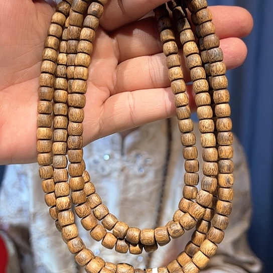 沉香手串白棋0.7多样性发货1条