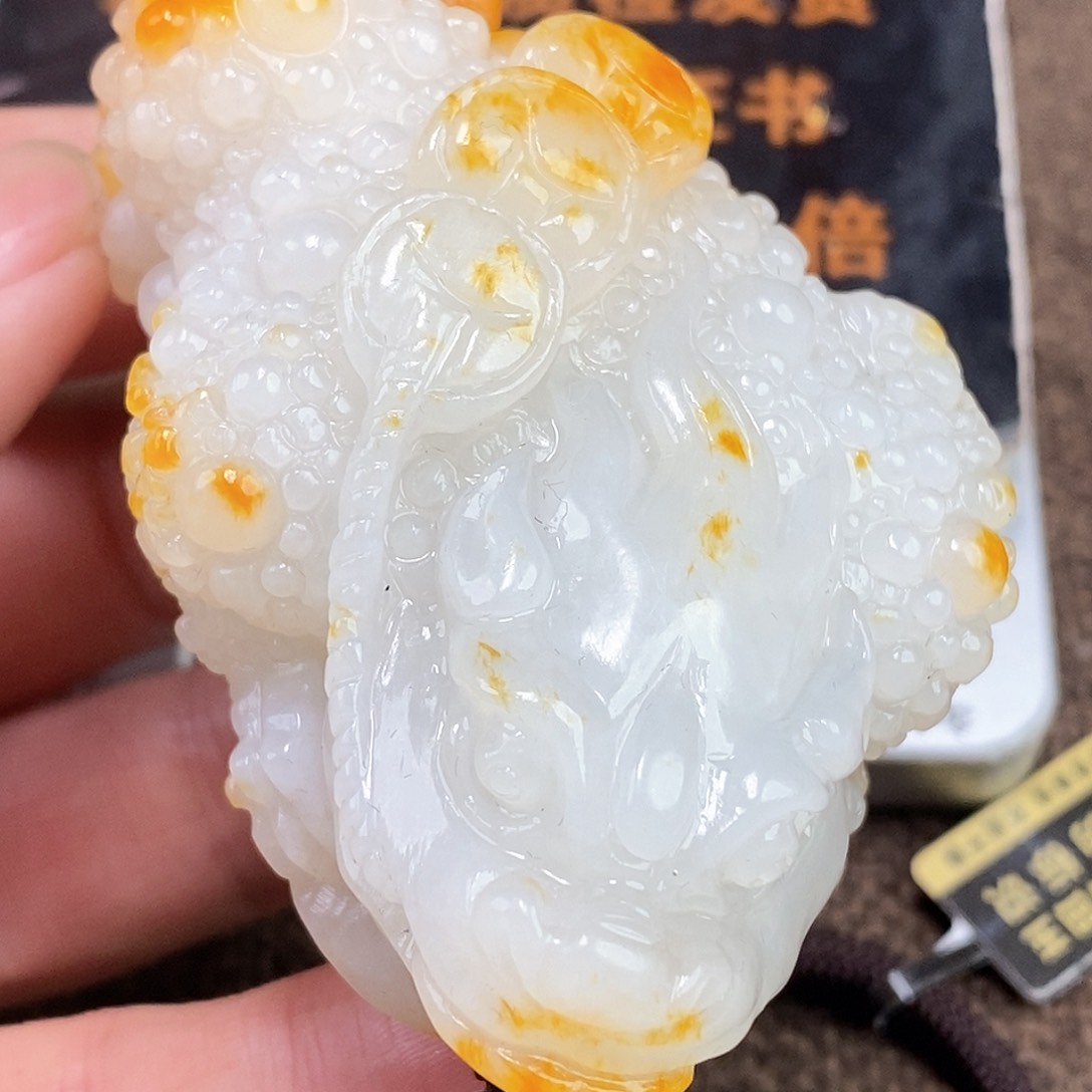 和田玉挂件未镶嵌