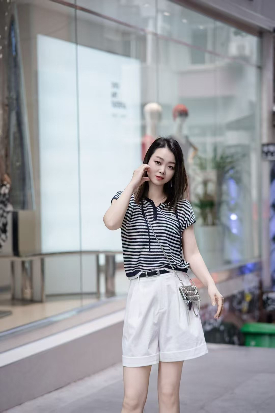 c.crlu可路莎针织衫